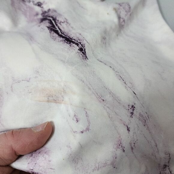 GapFit Blackout Low Support Sports Bra NWT Small A Few Marks In Fabric In Photos - Picture 6 of 11